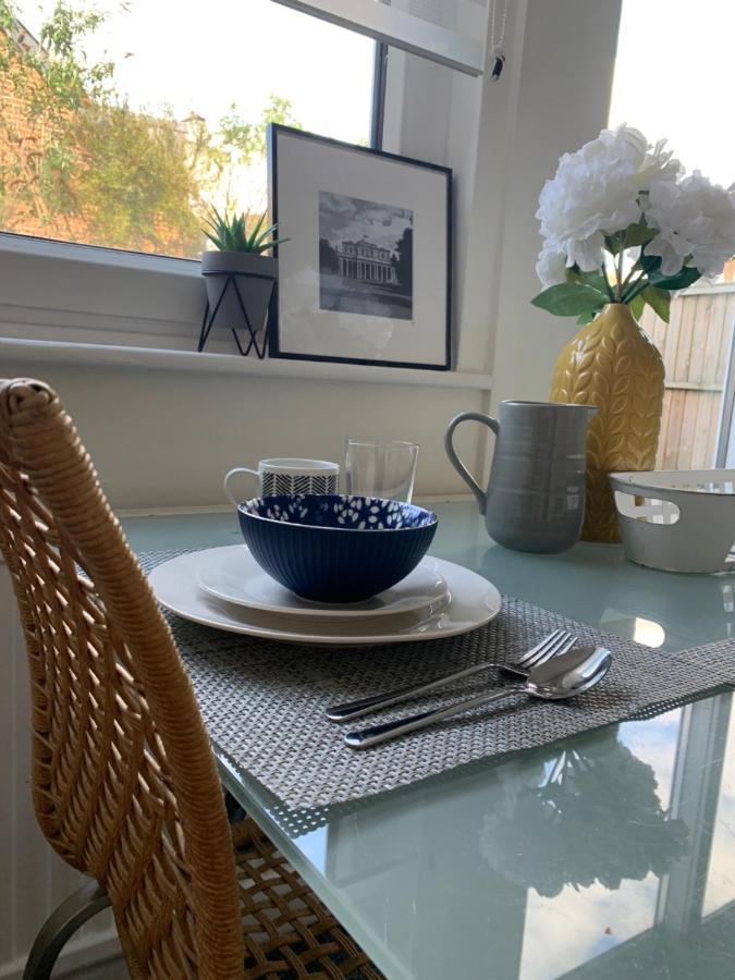 The Hideaway, Calm, Cozy, Dog Friendly Retreat Apartment Cheltenham Exterior photo